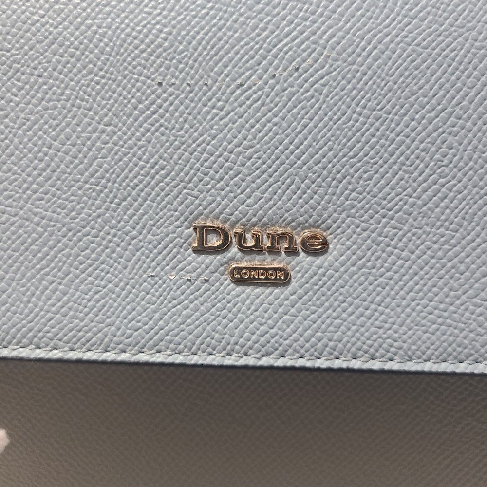 Dune London